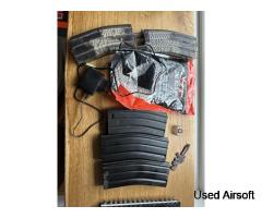 Lancer Tactical M4 - red-dot, additional mags, original box, etc - Image 4