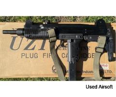 UZI Submachine Gun 9mm - Image 3