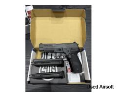 SIG Sauer P226 MK25 GBB Pistol (by VFC)  NEW