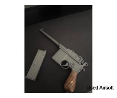 Mauser C96 gas-powered airsoft gun - Image 3