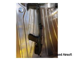 Glock 17 + aw drum mag + holster + mags - Image 3