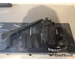 Mk23 and 3x mags with leg holster