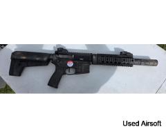 Delta Armory DA-C05 CHARLIE™ M4/AR-15 Silent Ops 7 AEG - BLACK