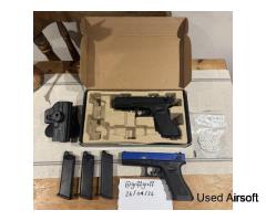 WE G18 Bundle (2 pistols + 3 mags)
