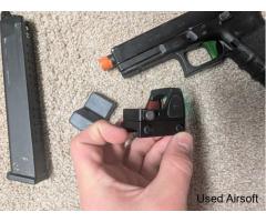 Green gas airsoft Glock 18c with holster and optic. - Image 2