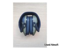 WALKERS Razor Slim Electronic Muff - Image 2