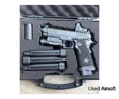 Army Staccato P upgraded with mags