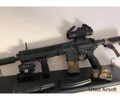 HK416 Airsoft fully equipped + 3 magazines + accessories