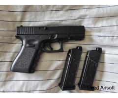 TM GLOCK 19 with 2 mags