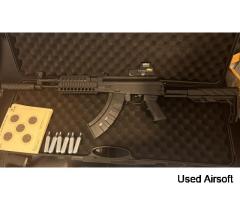 Crosman AK-1 BB Rifle + Hard Case, Red/green Dot Sight, Spiral Silencer - Image 2