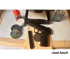 Air pistol accessories bundle – pellets, BBs, oil, grease, targets, boxed GAMO pistol - Image 2