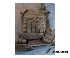 Body armour - Image 2