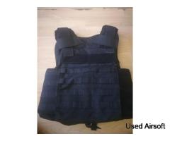 Black Safariland body armour with Kevlar inserts - Image 4
