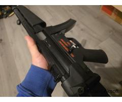 WE Apache SMG GBBR MP5 with folding UMP stock. - Image 4