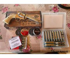 SAA revolver. 45 Nickel Pearl Cowboy Umarex CO2