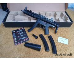 WE Apache mp5 gbbr with 3 mags claw mount and mlok handguard. - Image 2