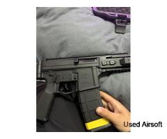 ghk g5 with 2 gas tight mags - Image 2