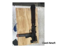 Smiles and giggles -Mac 11 - Image 3
