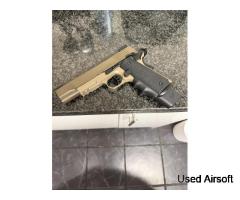 Army armament 1911 sandstorm w holster