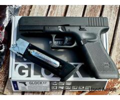 Umarex Glock 17 Gen 5 V2 cal.6mm GBB Airsoft Pistol + 2kg BBs