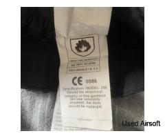 Uk police 2 piece riot suit fire proof - Image 3