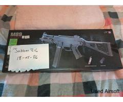 Double Eagle UMP45 aeg with 2 mags in great working order