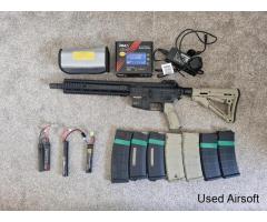 Rossi L119A2 Style Neptune SAS 10.5 AEG with Mosfet (Full Metal – Programmable Trigger) - Image 2