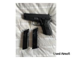 SIG P229 Airsoft Pistol + 2 Magazines - Image 2