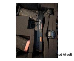 Pair of combat masters tti - Image 4
