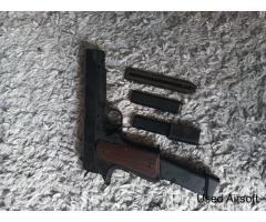 M1911 AEP with 2 batteries, 1 short, 1 long mag. Charger dock but no cable