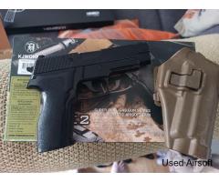 KJWorks 226 Pistol, tested with Co2 both mags gas tight w/ holster