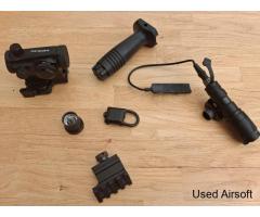 Aimpoint sight, SF weapon light - Image 4