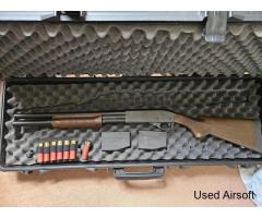 Tokyo Marui M870 Gas Pump Shotgun Faux Wood Design - Image 2