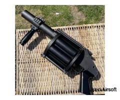 Six Shot Revolver Launcher - Image 3