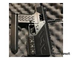 DPI CAP-19C A Gbb Airsoft Replica Of The Call Of Duty Black Ops 2 Kap 40 - Image 3