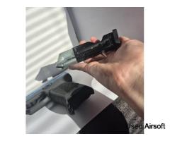 Glock 17 44. - Image 4