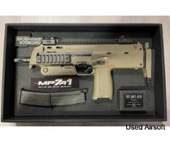 Tokyo Marui Tan MP7 New Unopened