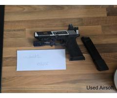 JW2 EU34 Combat Master with accessories