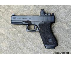 Glock 17 Gen5 MOS custom, new