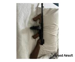 TOMMY GUN FOR CAR SHOW’S DISPLAY
