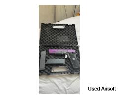 EMG SAI 1911 BRAND NEW AIRSOFT PISTOL WTIH EXTRA MAGAZINE