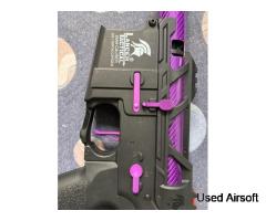 Lancer Tactical x Air Tac Gen 3 Purple Carbon with 3 Mid caps & Tracer Unit - Image 2