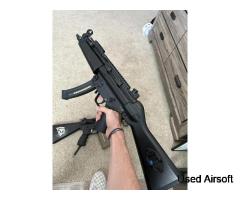 Airsoft MP5 AEG Rifle