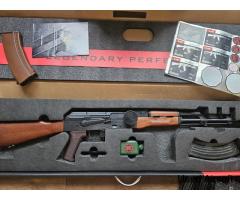 E&L AKM New