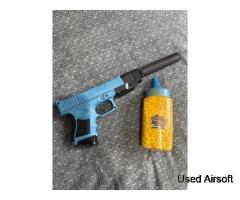 spring p.698 airsoft pistol with silencer & ammo