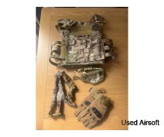 Clothing bundle - Image 3