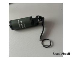 Cosplay Dummy Prop Flashbang For Airsoft Training No Function 2 Pieces - Image 4