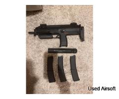 Umarex GBB MP7 Bundle - Image 3