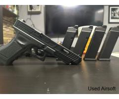 E&C Airsoft EU34 TTi GBB Airsoft Pistol - Black + 4 Mags