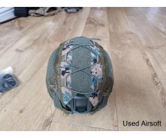 Airsoft helmet & cover - Image 4